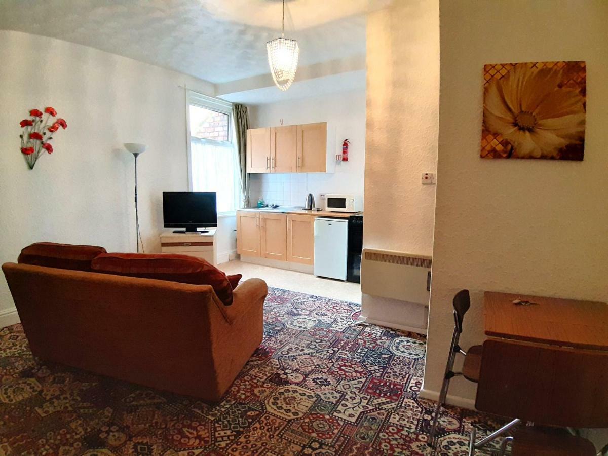 בלקפול Rosemede Holiday Flats מראה חיצוני תמונה